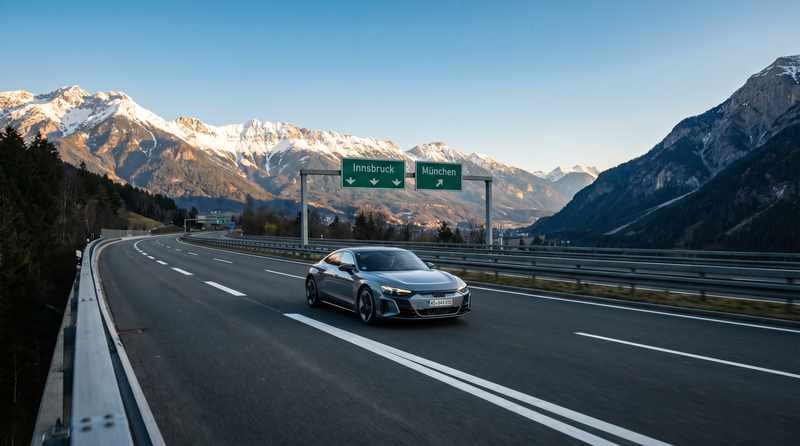 Kde a jak koupit dálniční známku